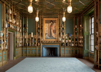 Crafting Literary Aesthetics: The Marriage of Publishing Fonts and the Artistry of Type Foundries